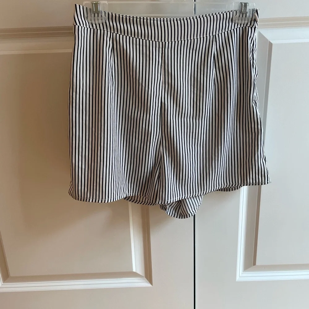 ASOS Striped Two Piece Set - Picture 4 of 4
